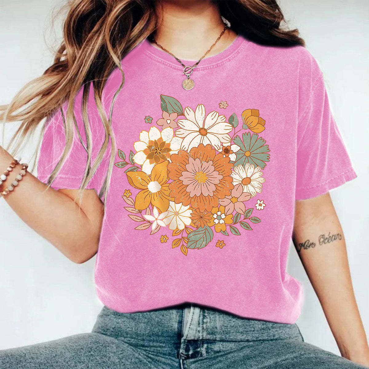 Washed and used T-shirt with printed T-shirt